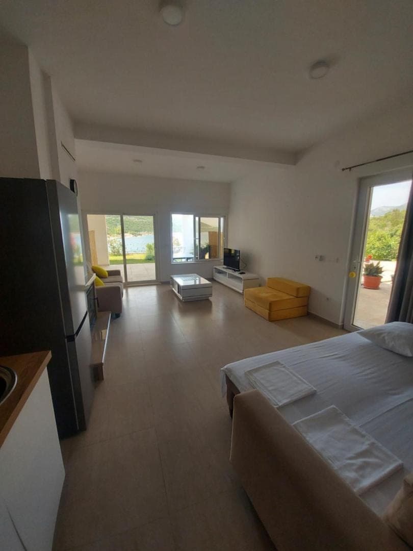 Studio with Terrace room photo
