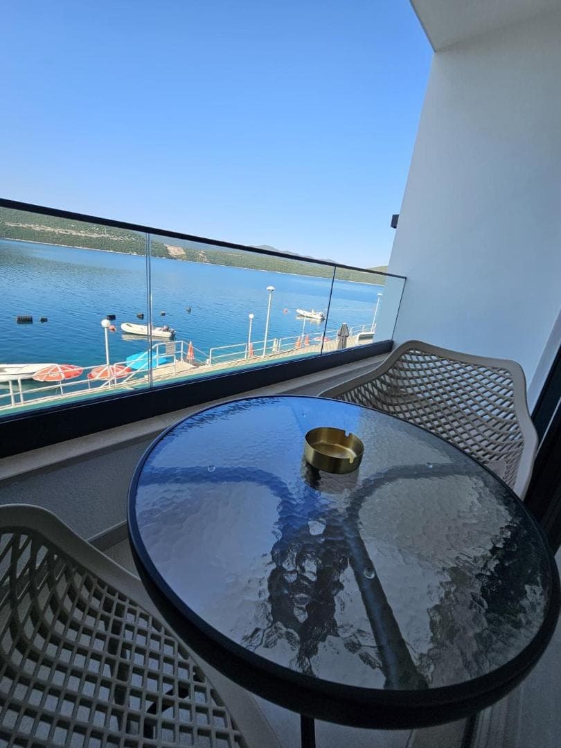 Deluxe Double Room with Balcony and Sea View room photo