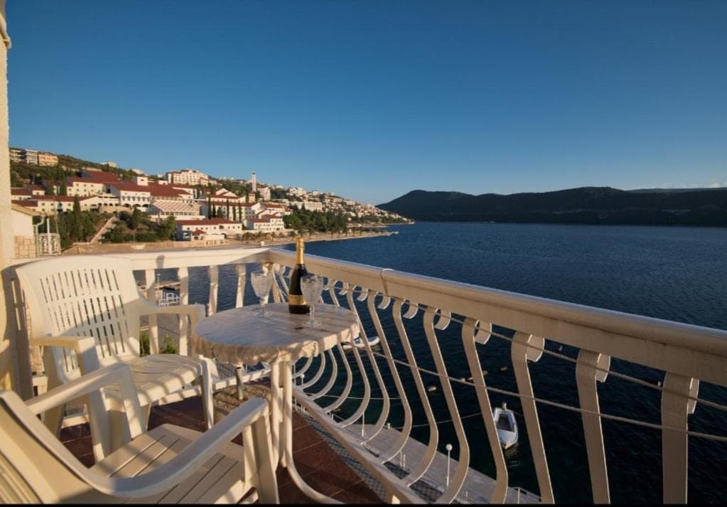 Quadruple Room with Sea View room photo