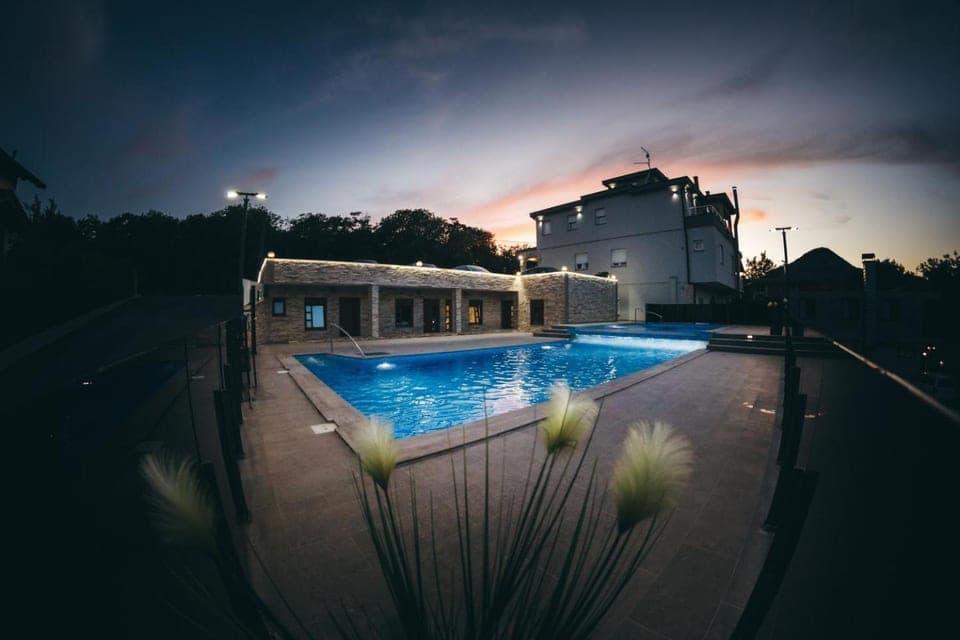 Quadruple Room with Balcony room photo