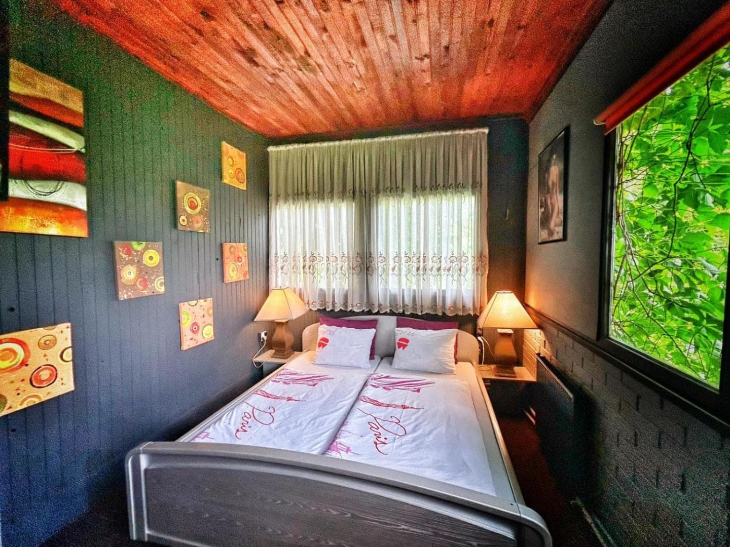 Holiday Home room photo